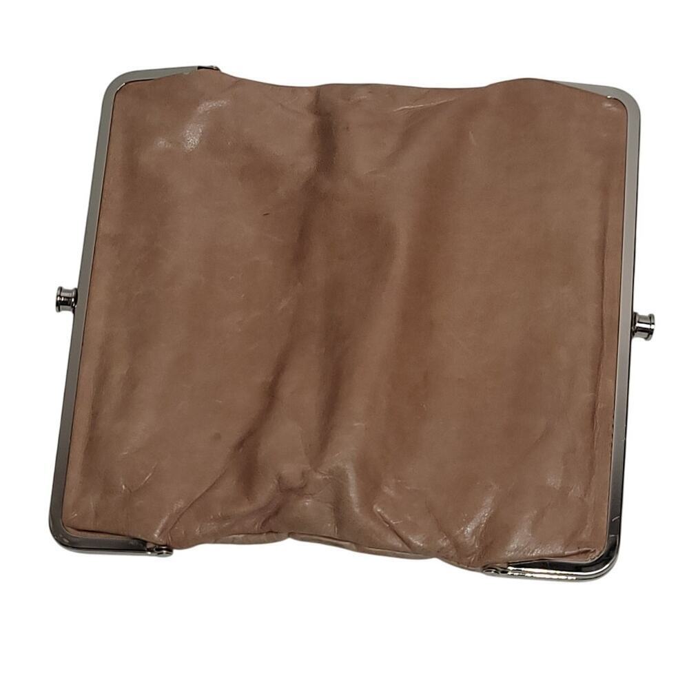 HOBO Lauren Clutch-Wallet - Picture 5 of 9